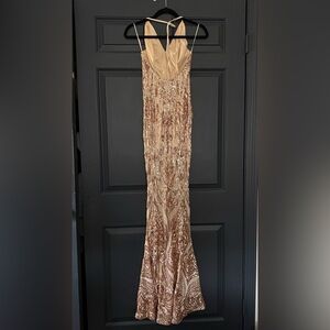 Elegant Sequin Gown in Gold and Cream